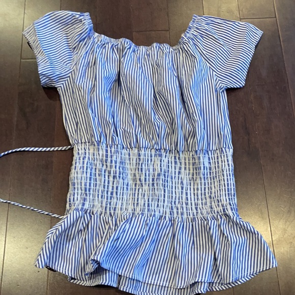 Women’s summer top - Picture 2 of 2